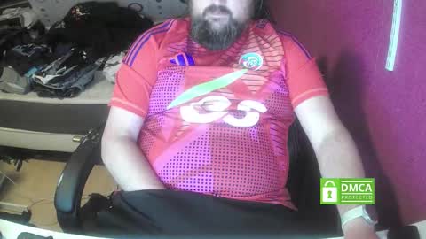 shyguy online show from October 17, 6:45 pm