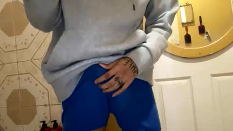 shyyyguyyy59 online show from February 18, 10:35 am