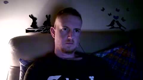 Snapshot of sibilus84 chatting on October 22, 4:10 pm sibilus84 online show from October 22, 4:10 pm