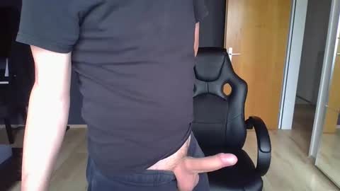 silentassasine online show from January 16, 11:35 am