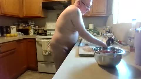 silverdragon70 online show from April 26, 2:09 am