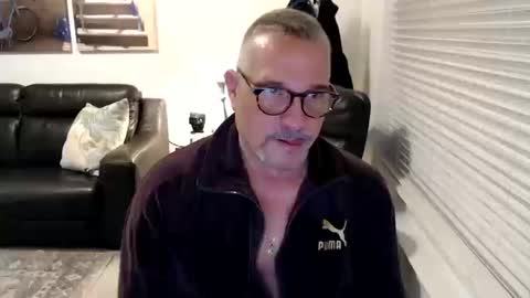 silveroli187 online show from October 14, 1:18 pm