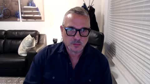 silveroli187 online show from September 22, 1:43 pm