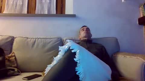 Snapshot of simmeturbate chatting on January 29, 9:50 pm Italiandaddyitalydickassbottomassholecomshowmasturbatenudeboyitalyatleticcutemuscolarhardcockdickboy online show from January 29, 9:50 pm