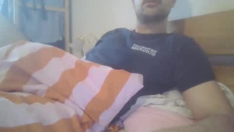 Sam online show from February 8, 2:10 pm