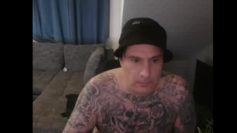 sinalco1975 online show from January 16, 3:42 am