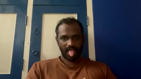 singletamilblackboy online show from February 13, 11:17 am