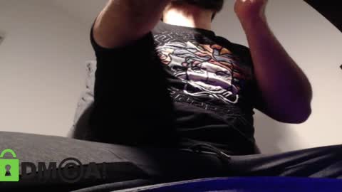 Snapshot of skankhunt9000 chatting on February 9, 5:40 am Your Master MasterD9000 online show from February 9, 5:40 am