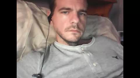 Snapshot of skippy6988 chatting on October 25, 7:48 pm Easy-E online show from October 25, 7:48 pm
