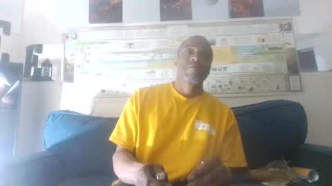 Slim8975 online show from April 2, 9:55 pm