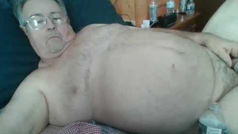 slippery_duck online show from February 25, 5:25 pm