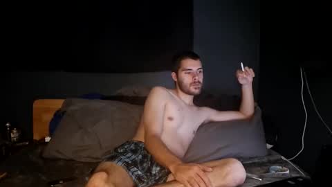 slutsandblunts online show from January 8, 7:46 am