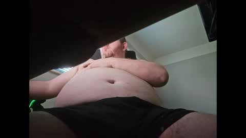 smallone19832 online show from January 18, 9:24 am