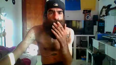 Snapshot of smile3555 chatting on March 5, 8:21 am willy online show from March 5, 8:21 am