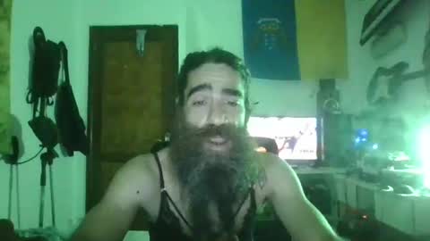 Snapshot of smile3555 chatting on October 8, 5:23 am willy online show from October 8, 5:23 am