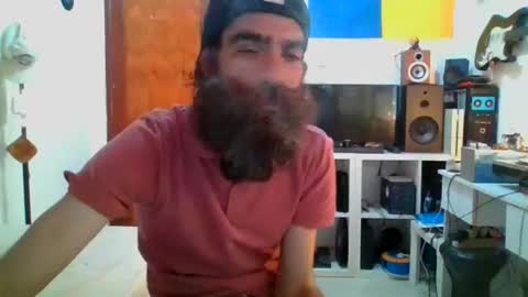 Snapshot of smile3555 chatting on March 8, 6:46 pm willy online show from March 8, 6:46 pm