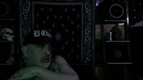 Snapshot of smokey915 chatting on January 3, 12:54 am Smokey915 online show from January 3, 12:54 am