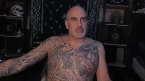 Snapshot of smokey915 chatting on January 13, 1:06 pm Smokey915 online show from January 13, 1:06 pm