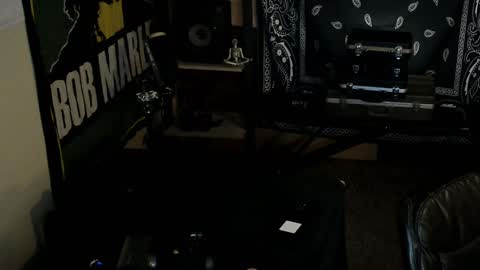 Snapshot of smokey915 chatting on January 16, 5:21 am Smokey915 online show from January 16, 5:21 am