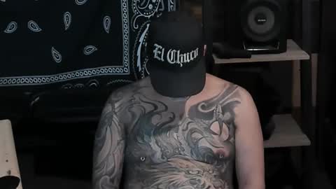 Snapshot of smokey915 chatting on February 28, 1:47 pm Smokey915 online show from February 28, 1:47 pm