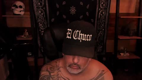 Snapshot of smokey915 chatting on December 12, 5:37 pm Smokey915 online show from December 12, 5:37 pm