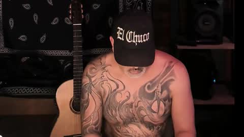 Snapshot of smokey915 chatting on February 19, 11:46 pm Smokey915 online show from February 19, 11:46 pm