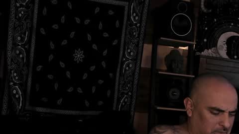 Snapshot of smokey915 chatting on January 6, 7:24 pm Smokey915 online show from January 6, 7:24 pm