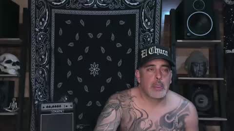 Snapshot of smokey915 chatting on February 11, 7:33 am Smokey915 online show from February 11, 7:33 am