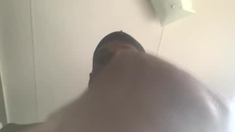 smooth_groove666370 online show from February 24, 7:03 pm