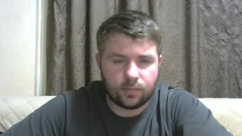 Snapshot of snowyqred chatting on September 23, 4:17 pm Arthur online show from September 23, 4:17 pm