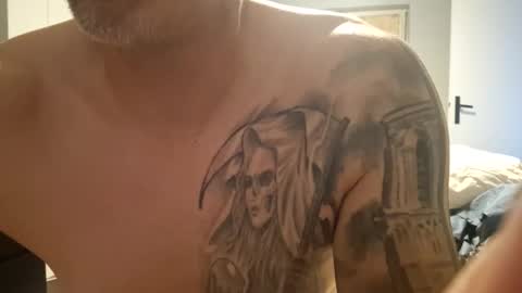 southboy2410 online show from September 18, 5:26 pm