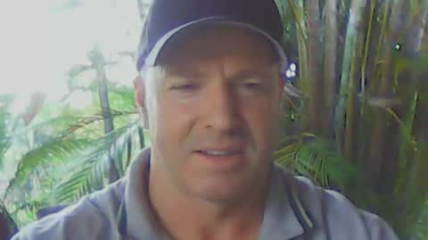 Snapshot of soveryhandsome chatting on October 25, 7:43 am soveryhandsome online show from October 25, 7:43 am
