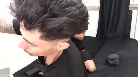 Snapshot of spaziodrumon chatting on October 6, 12:04 am spaziodrumon online show from October 6, 12:04 am