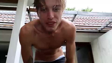 Sasha --  online show from February 28, 8:57 am