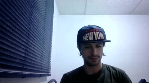 sperm_donor94 online show from April 9, 5:27 am