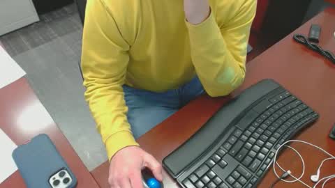 make me cum c2c talk to me online show from January 13, 10:03 pm