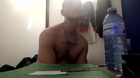 squirtinmyface6 online show from March 10, 6:34 pm