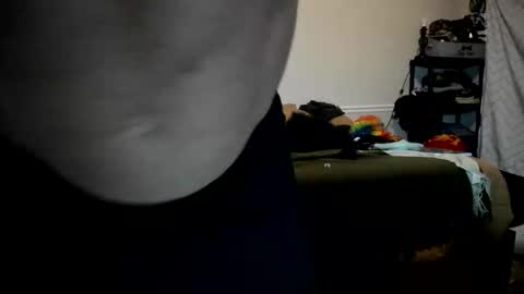 Snapshot of staloney21 chatting on October 15, 8:11 am staloney online show from October 15, 8:11 am