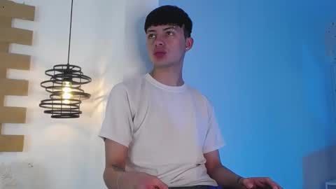 Steev online show from March 7, 3:51 am