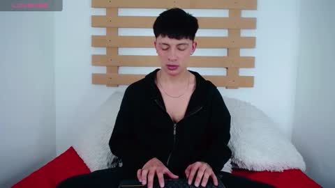 Steev online show from January 31, 5:51 am