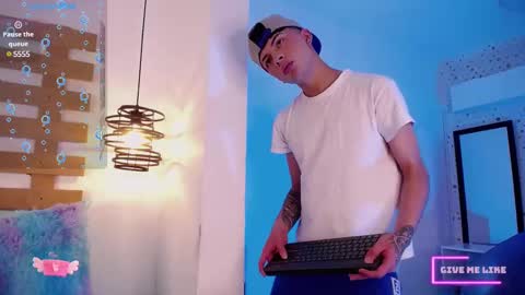 Steev online show from February 23, 6:01 am