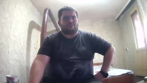 Snapshot of stefan90pt chatting on October 24, 10:28 am Stefan online show from October 24, 10:28 am