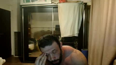 Snapshot of stevebulkzor chatting on October 22, 9:29 pm Steve Oakenshield son of John son of Vasyl online show from October 22, 9:29 pm