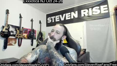 Snapshot of stevenrisenyc chatting on October 21, 2:14 am StevenRiseNYC online show from October 21, 2:14 am