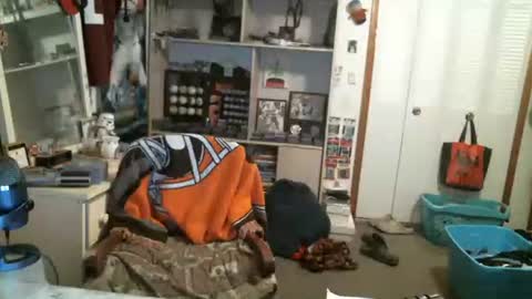 stickey online show from October 30, 4:58 am