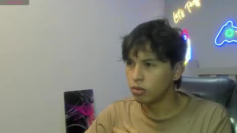 Stiwen online show from January 19, 2:08 pm