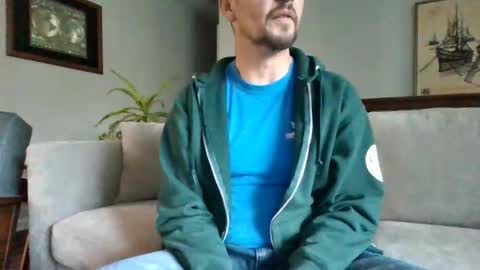 Snapshot of stook4 chatting on October 24, 8:54 pm LifestyleMan313 online show from October 24, 8:54 pm