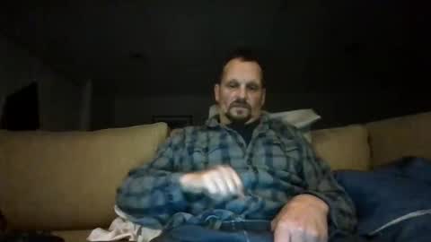Snapshot of stook4 chatting on October 22, 1:20 am LifestyleMan313 online show from October 22, 1:20 am