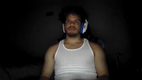 Snapshot of str8dj chatting on October 17, 5:11 am Dj online show from October 17, 5:11 am