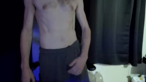 stringgreens777 online show from December 20, 11:17 am